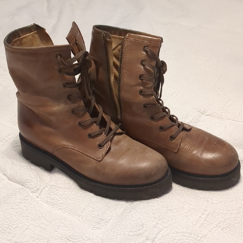 Brown Leather Lace-Up Women's Boots